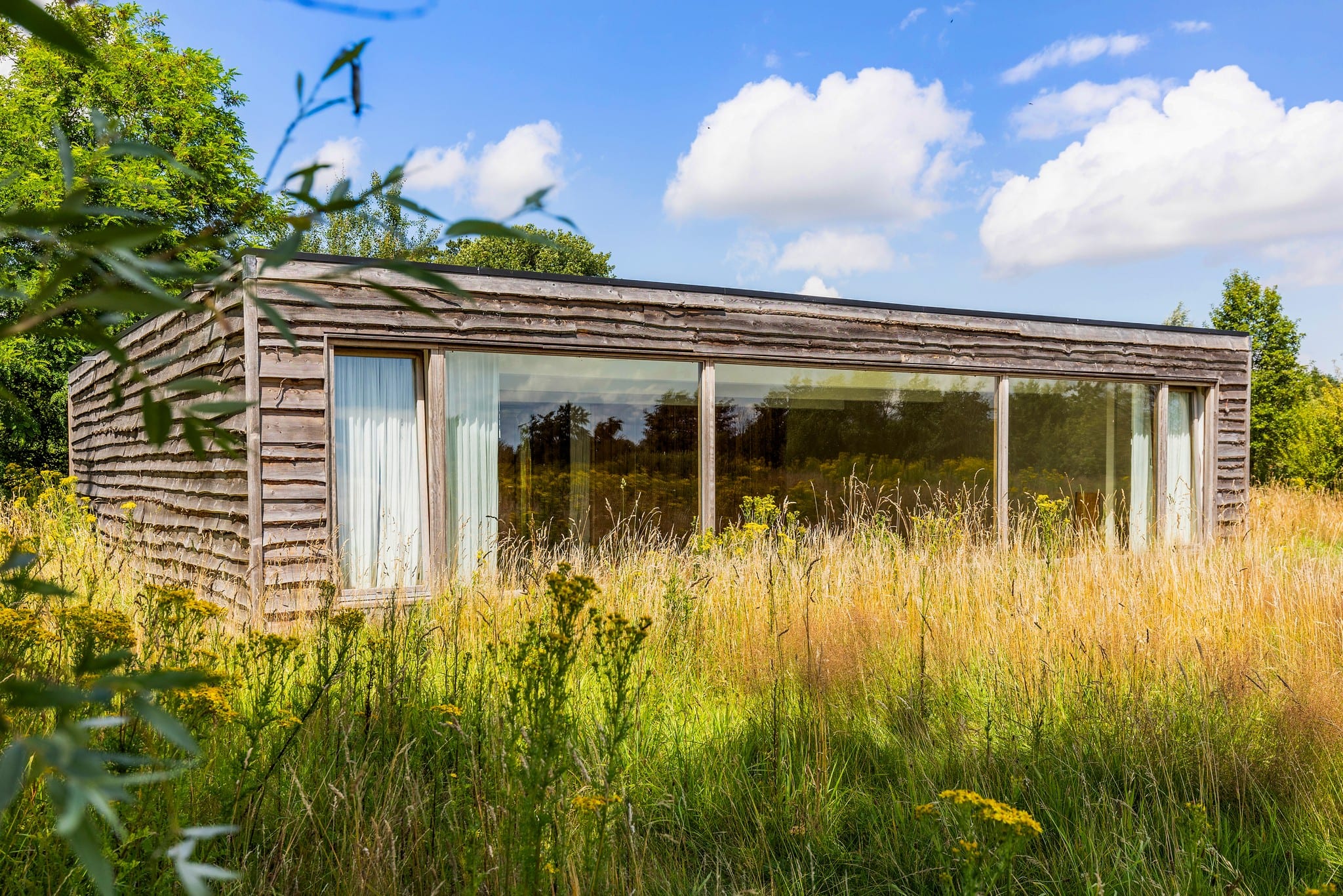 Glass-Walled Temple (01)