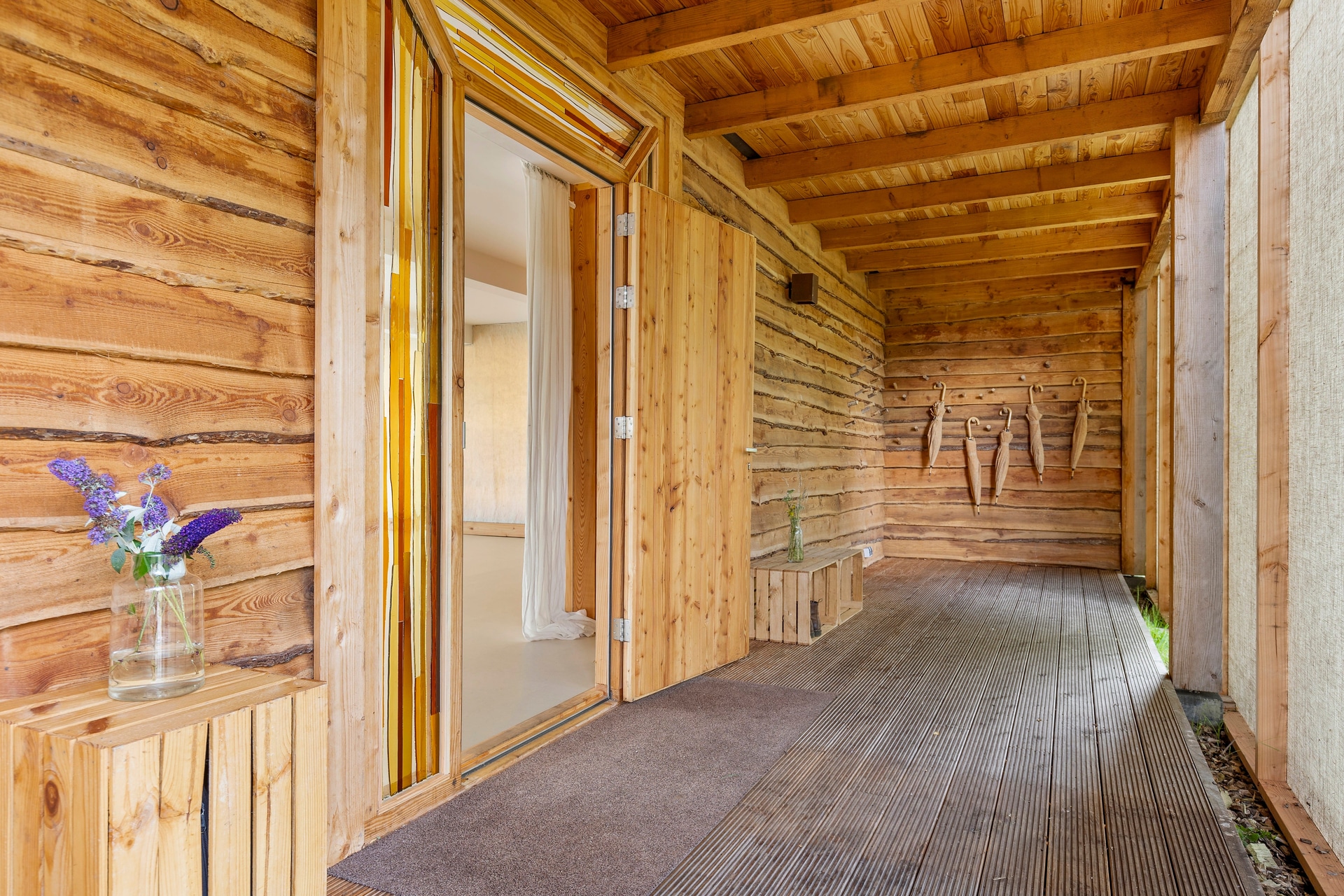 DE GROTE TEMPEL MET PANORAMISCH GLAS